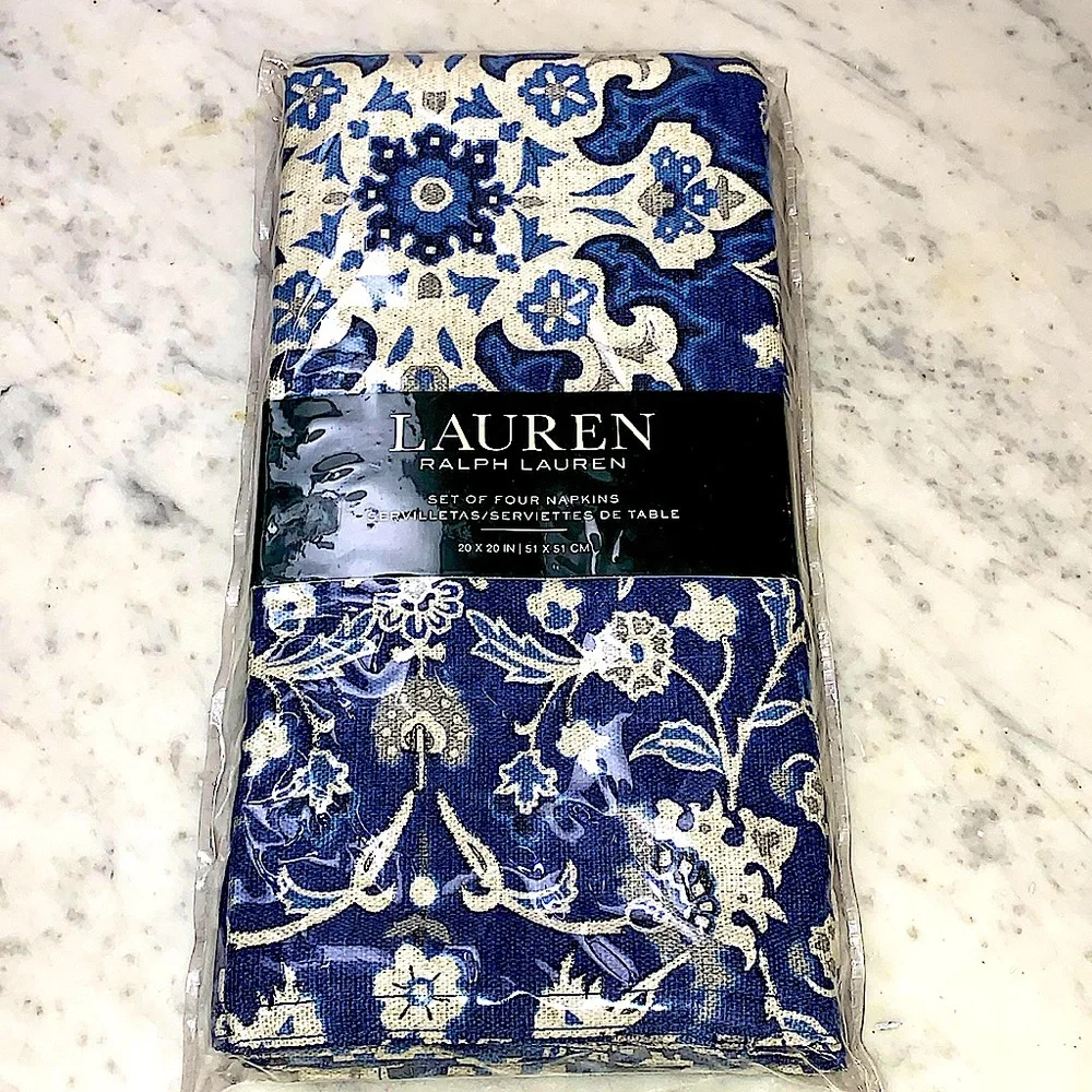 RALPH LAUREN CHAMBERS MEDALLION INFIGO SET OF 4 NAPKINS NWT COTTON 20 BY 20